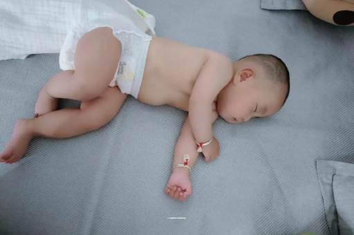 信阳9个月宝宝可以吃盐吗